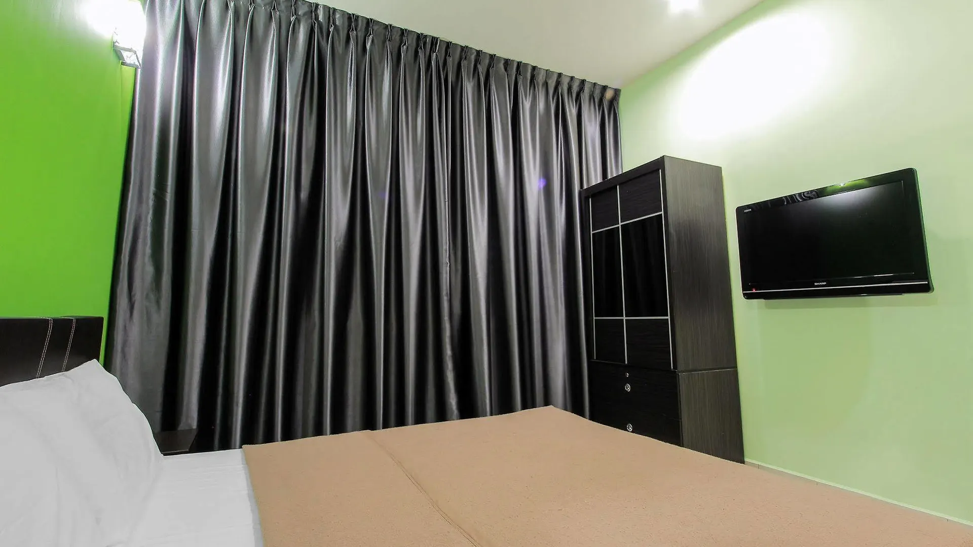 **  Brilliant Hotel Малакка Малайзия