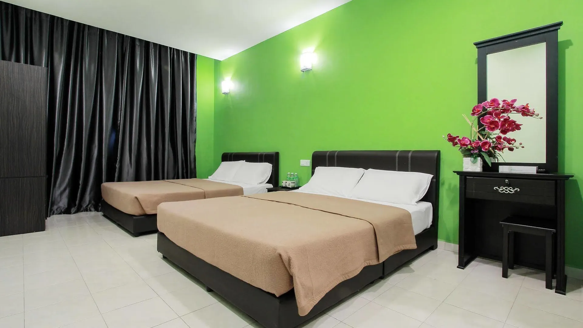 Brilliant Hotel Малакка 2*,  Малайзия